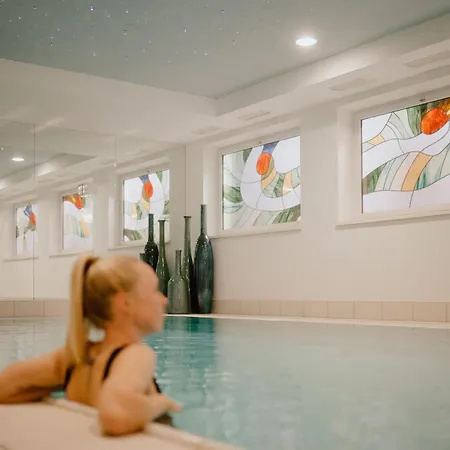 Gratschwirt Hotel 3*